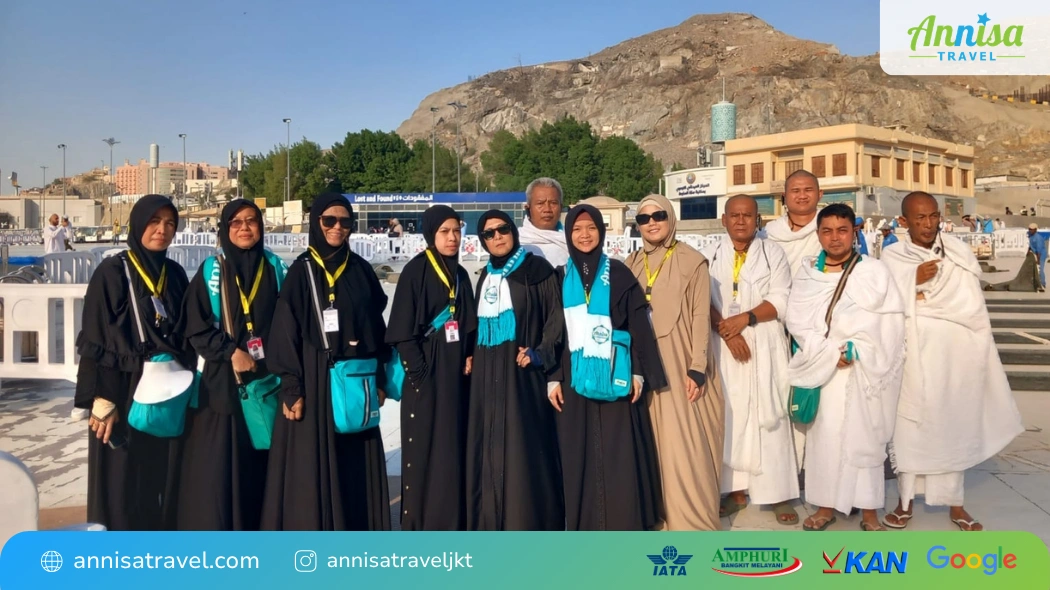 Jamaah umroh akhir tahun di Jabal Uhud