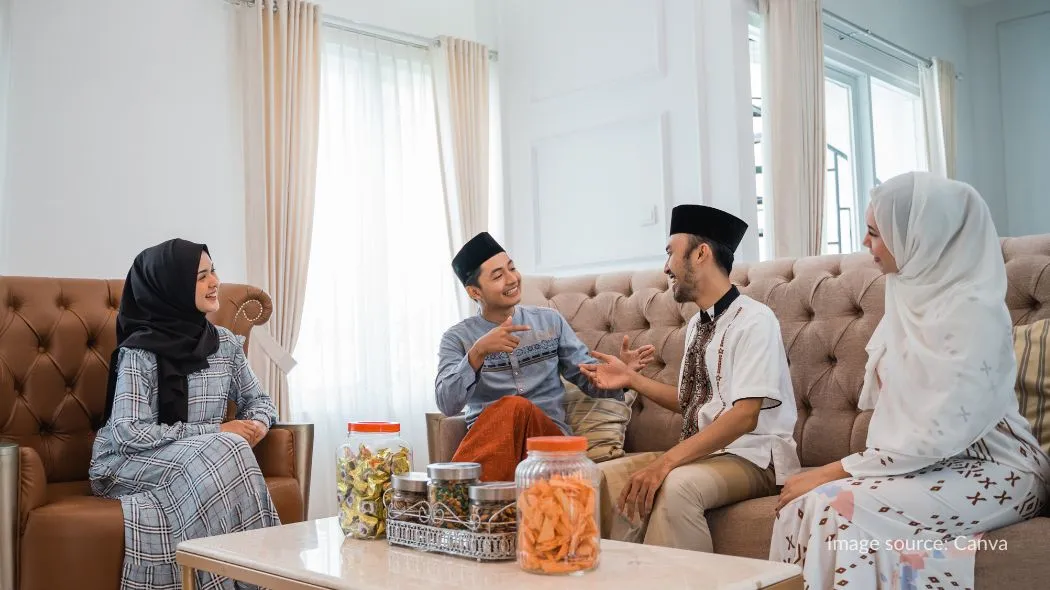 Ilustrasi halal bihalal di bulan Syawal