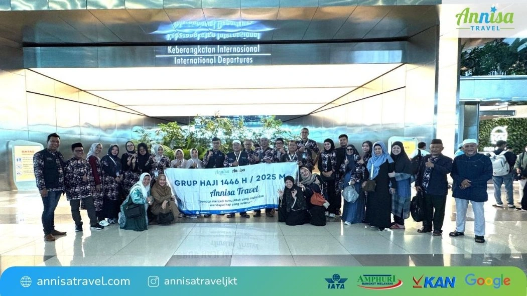 Annisa Travel haji 2025