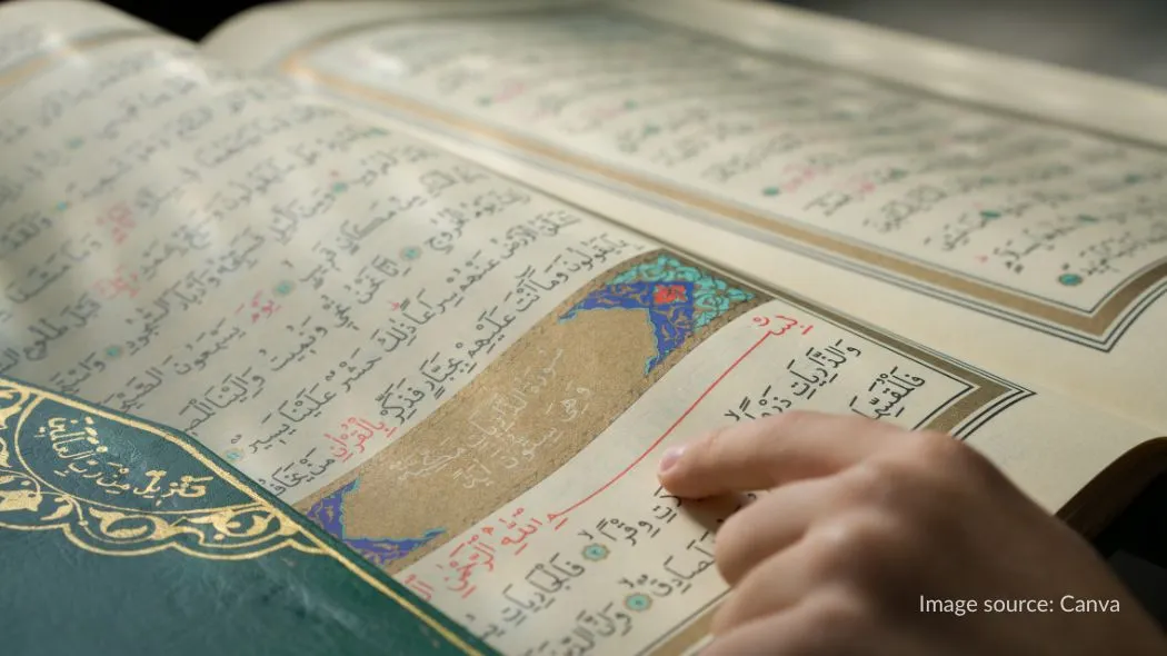 Memperbanyak membaca Al-Qur'an adalah salah satu amalan bulan dzulhijjah