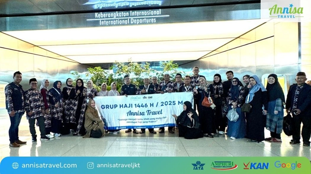 Momen kebersamaan para jamaah haji 2025 dari Annisa Travel