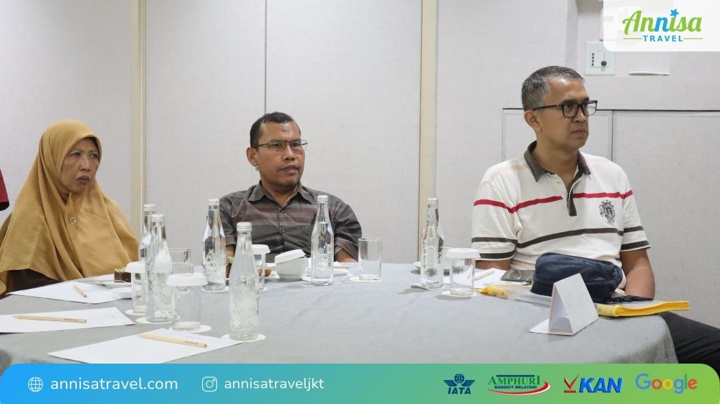 Para peserta yang antusias mengikuti manasik haji kedua dari awal hingga akhir