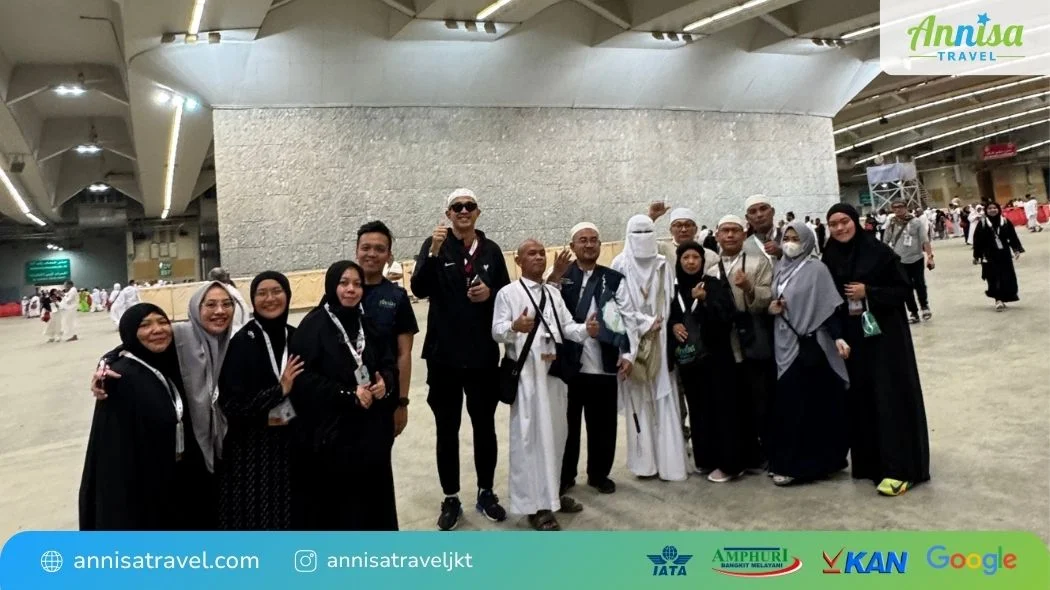 teriakan askar sebagai aba-aba untuk jamaah