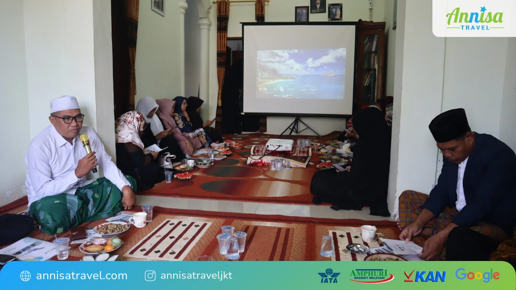 Bapak Azhari Perwakilan Annisa Travel Mandalawangi