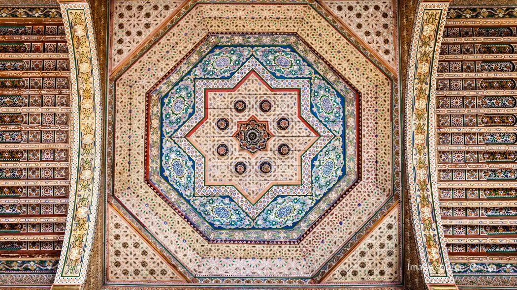 Ornamen cantik Istana Bahia