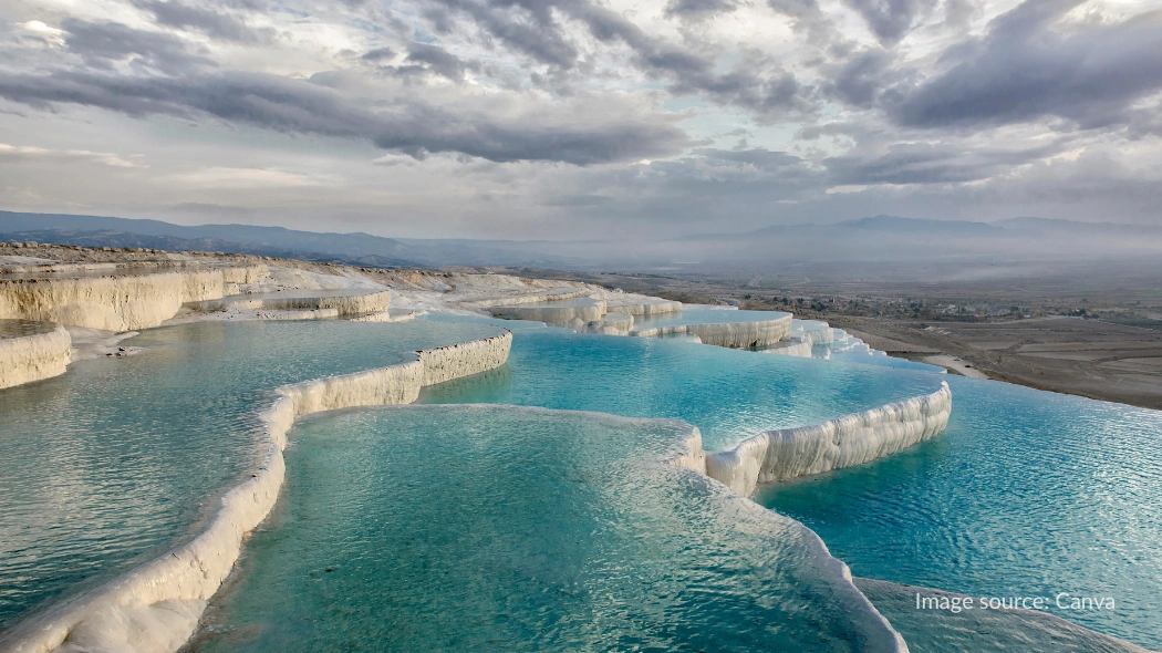 Air hangat alami di Pamukkale Cotton Castle