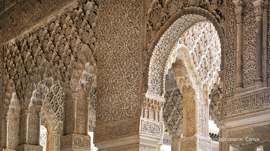 Detail arsitektur di Alhambra