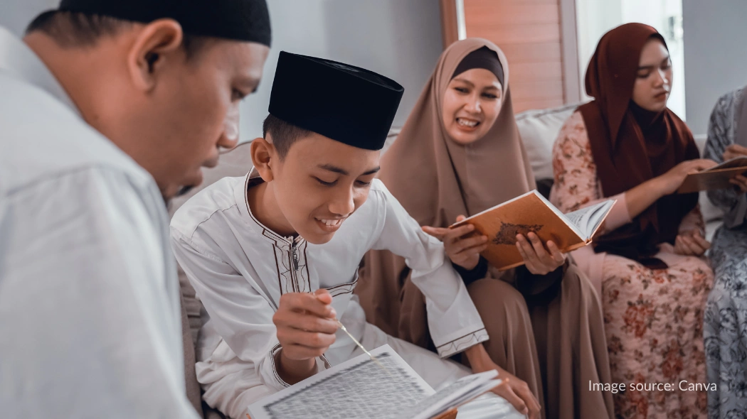 Tadarus Al-Qur'an bersama keluarga, ide kegiatan menyambut ramadhan di rumah