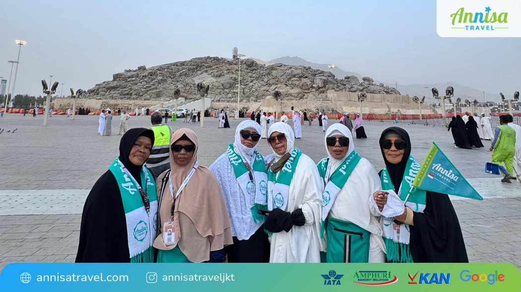 Jamaah lansia Annisa Travel
