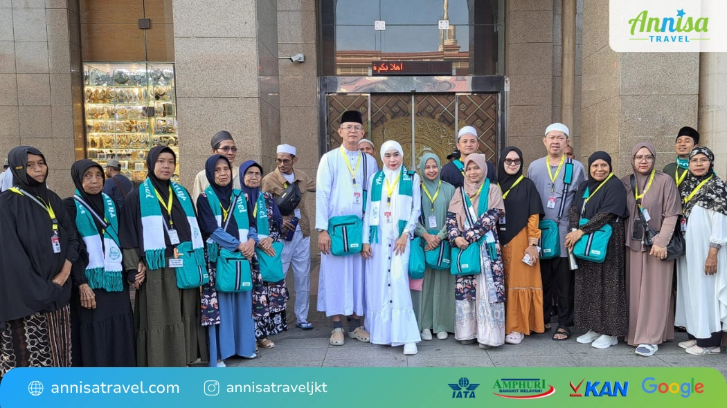 Contoh undangan walimatussafar haji untuk refensi calon jamaah haji Annisa Travel