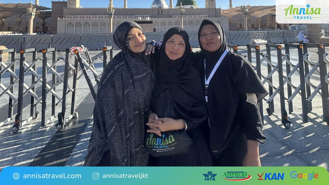 Perlu tahu pas foto daftar haji yang benar untuk bisa berangkat haji bersama