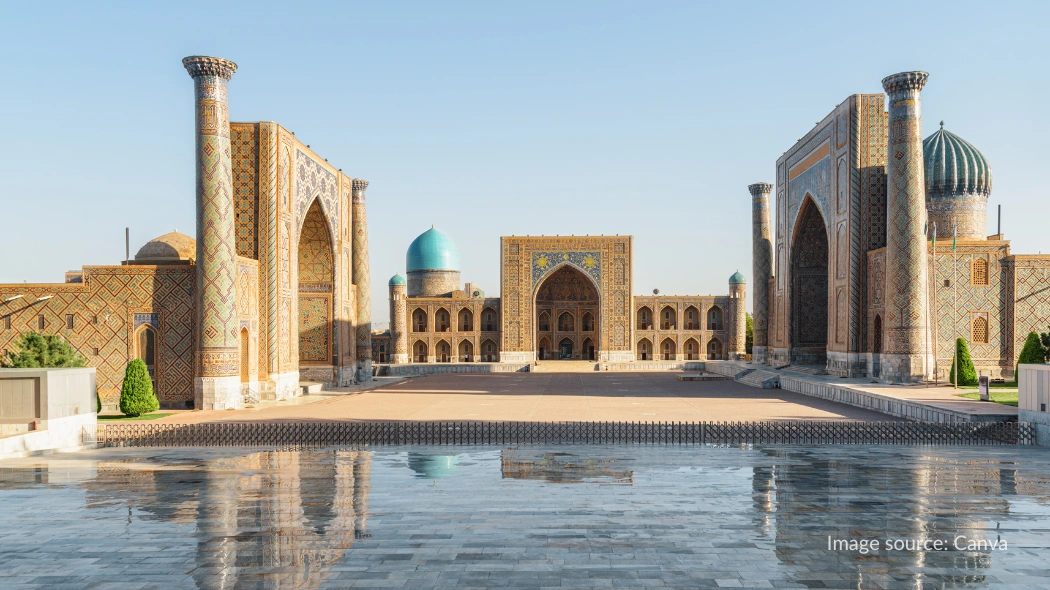 Registan Square di Samarkand sebagai destinasi wisata halal Uzbekistan